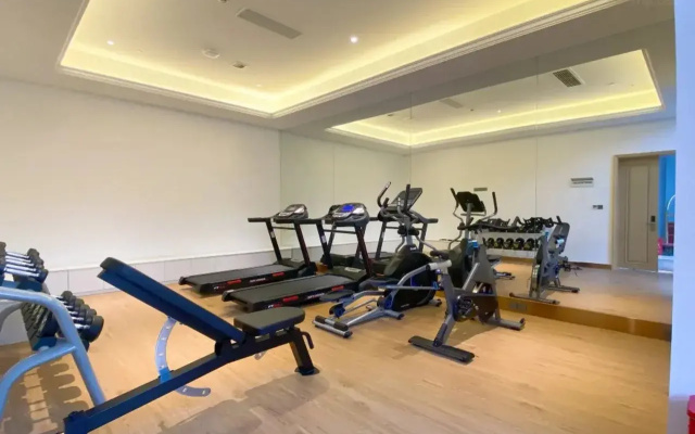 Vienna International Hotel (Chengdu Longquan Automobile City Aviation Academy Branch)
