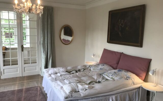 Lehnshøj Bed & Breakfast