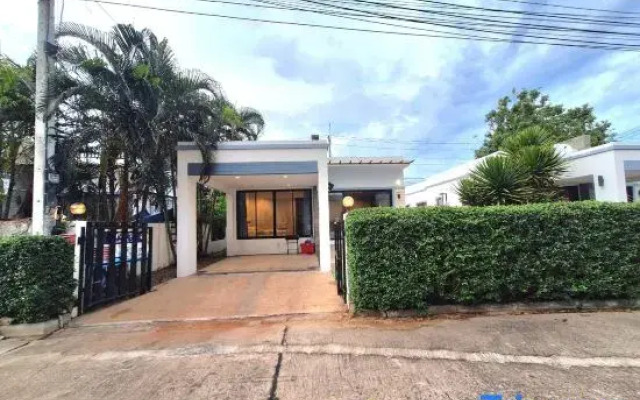 Sweet Hua-Hin Private Pool Villa from beach 3 km