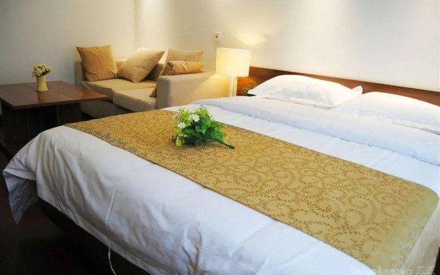 Carving Time Hotel