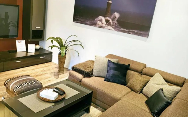 Modern 2 bedroom apartment in the city centre