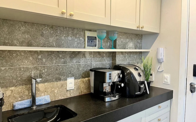 Setai Yacht Comfort II - By Almare Flats