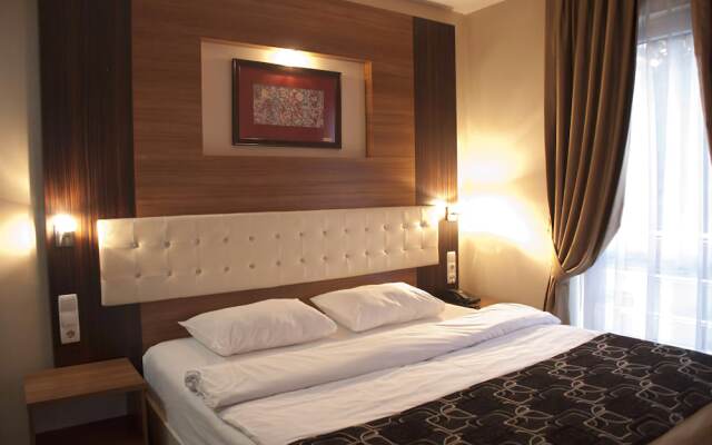 Riada Hotel