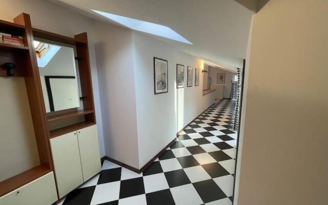 Riviera 1931 Casa Mansarda