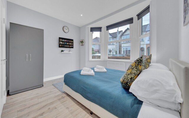 Cozy Serviced Ensuite In West Drayton London TW7