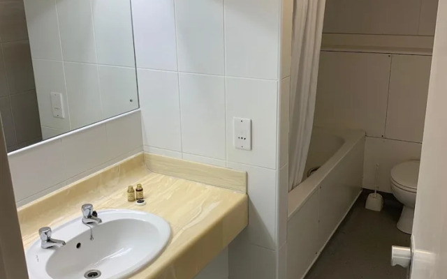 Yelf's Hotel