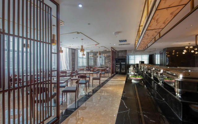 Rezen Dong Hotel (Baoding Passenger Transport Center Yuhua Road Branch)