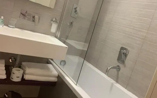 Navona Palace Luxury Inn