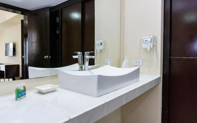 Aldea Thai by Bric