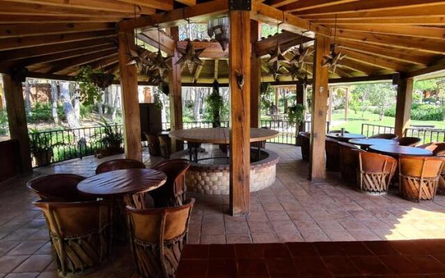 Quinta Tere Hotel & Gallery