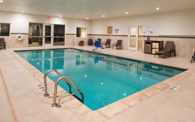 Candlewood Suites Carlsbad South, an IHG Hotel