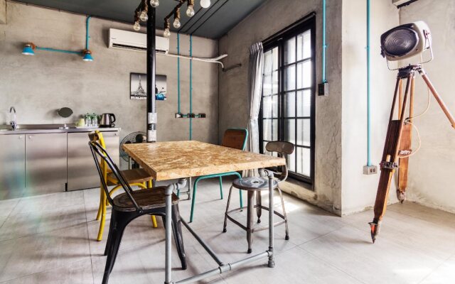 4 Design Inn