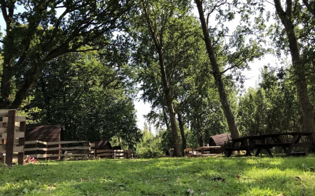 Edinburgh Cabin Camping