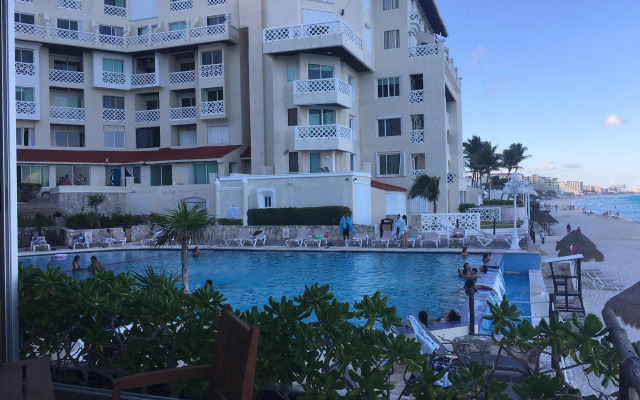 Sea View - Ocean Front Only