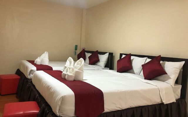 Am Amoonds Hotel