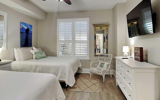 Beach Colony Towers by Southern Vacation Rentals