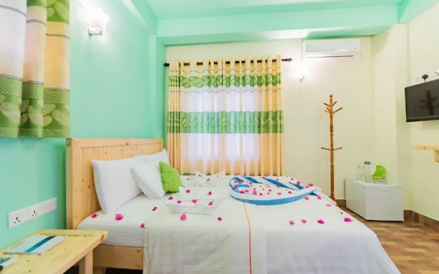 Olhumathi View Inn