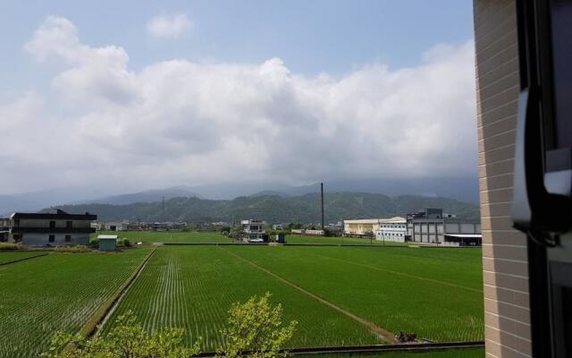 Yilan 22 Light LOFT