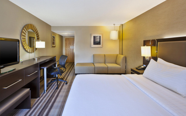 Holiday Inn Gaithersburg, an IHG Hotel