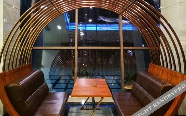 Siding International Hotel