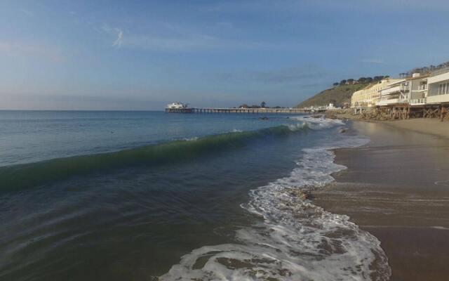 Malibu Beach Paradise Apartments