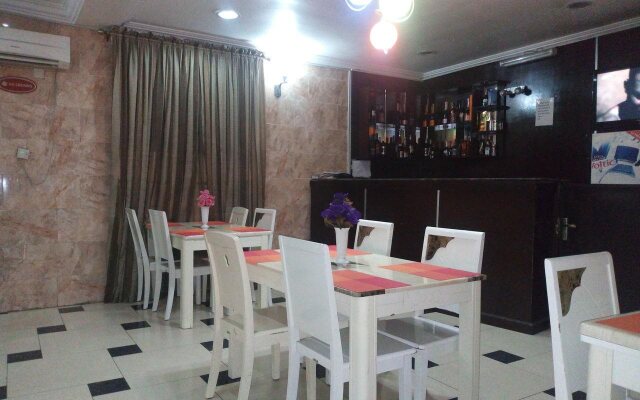 Dublina Suites