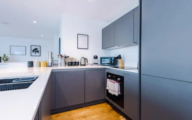 Hilltop Serviced Apartments - Piccadilly