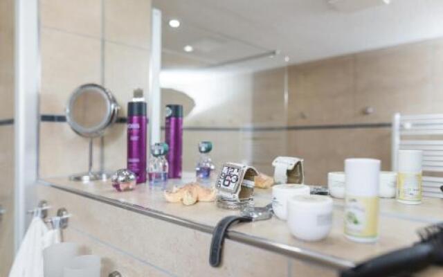 Juliusruh Haus Meeresbrise Fewo 4 Strandnah - RZV