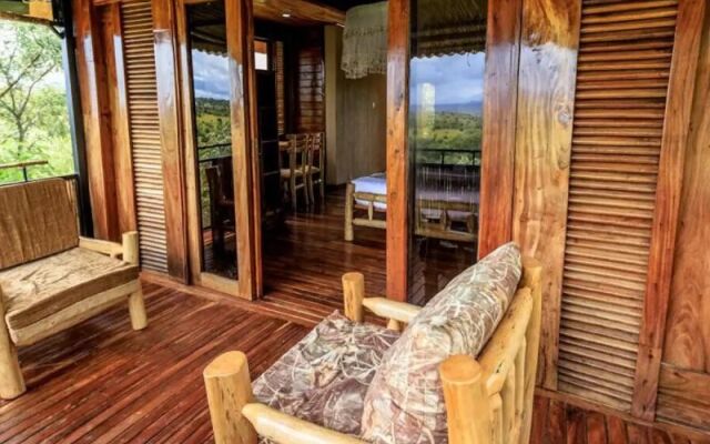 Adere Safari Lodge