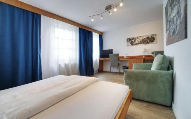 Reinhardts Garni Automobilia Hotel