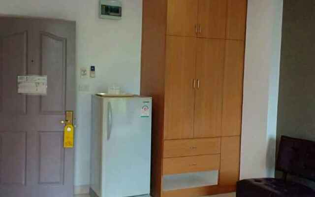Sena House Paholyothin 30