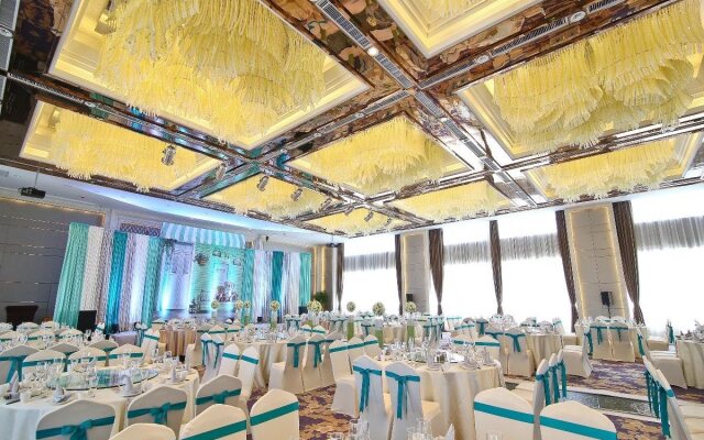 Expo Plaza Hotel Qingdao