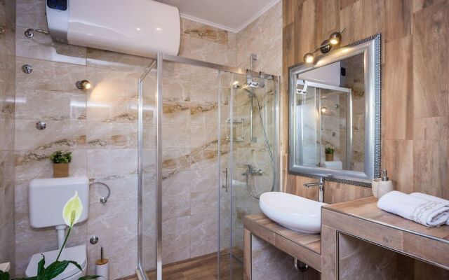 Apartment & Rooms Duja