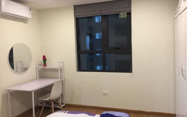 2 Bedroom Apartment With City View