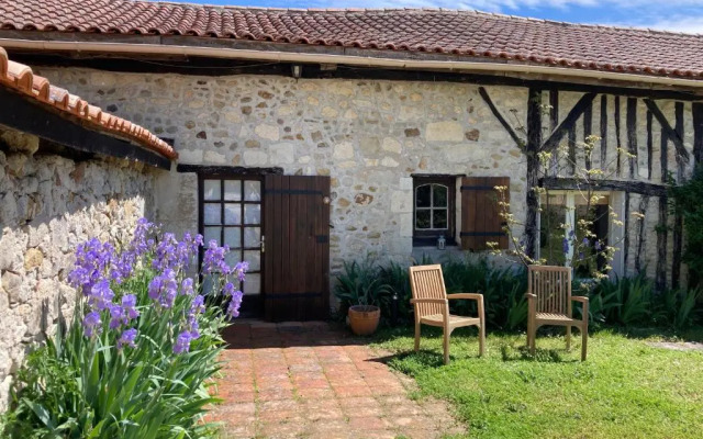 Le Petit Chateau Servanches