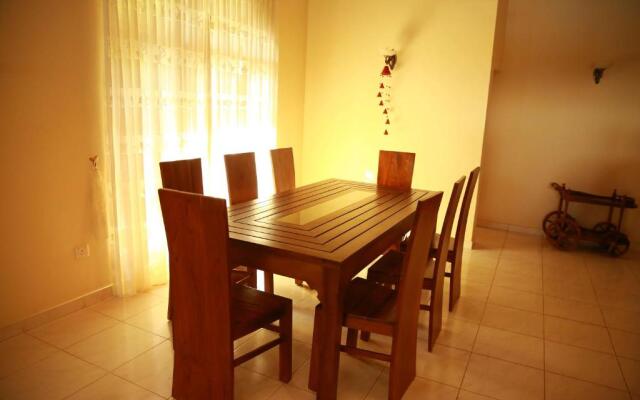 Bentota River Villa