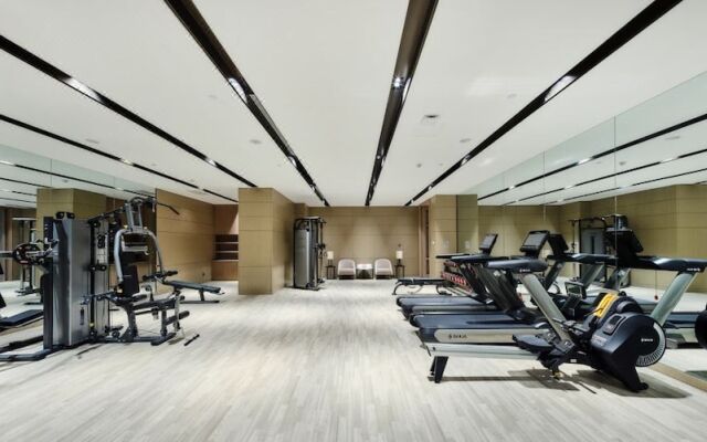 Ladisson Hotel Xinxiang Conference Center