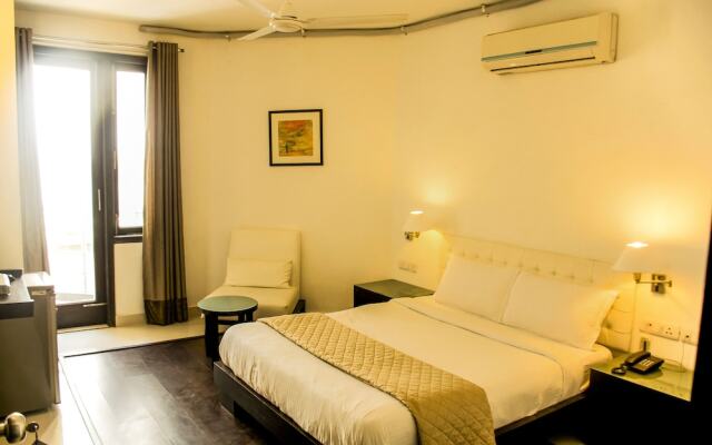 FabHotel Anutham Saket
