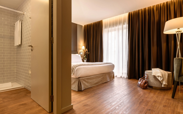 Dorma Almada Porto