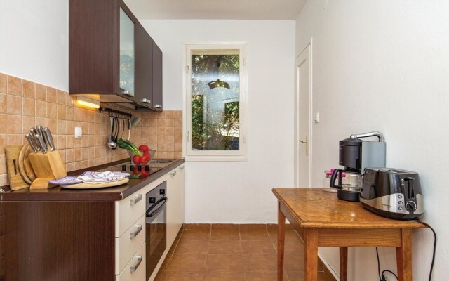 Stunning Home in Kampor With 2 Bedrooms and Wifi