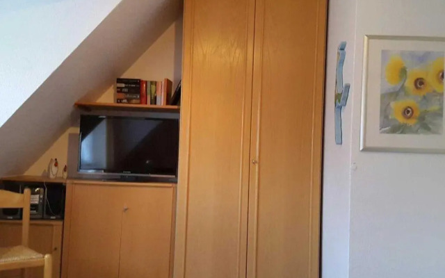 Anne-1-traumhafte-Lage-mit-Garten-und-Strandkorb