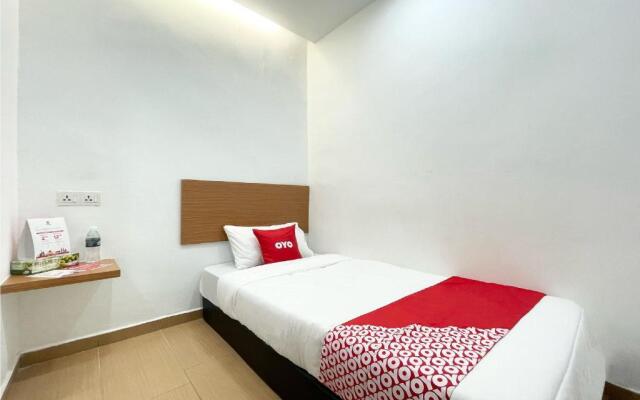 OYO 90334 Mawlaya Hotel