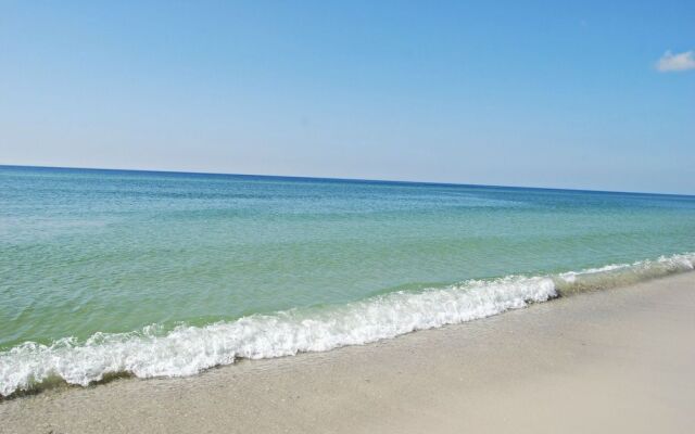 Island Royale P504 by RedAwning