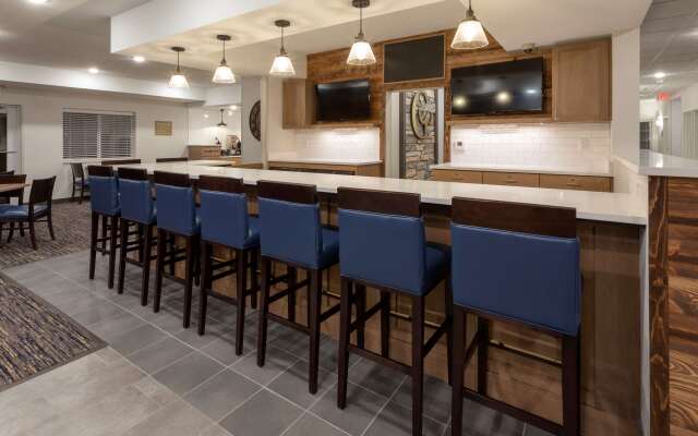 Grandstay Hotel and Suites Milbank