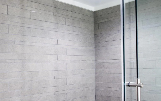 Weber's Hotel & Restaurant