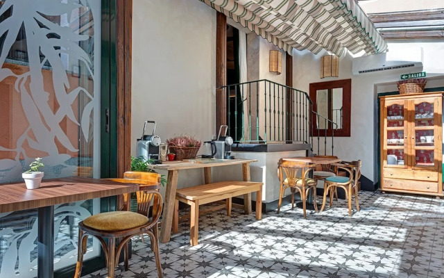 Hospedium Hotel La Farm