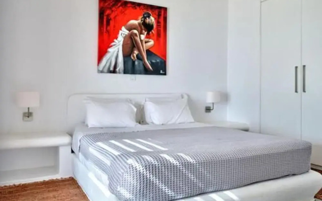 Stunning Villa With Panoramic View