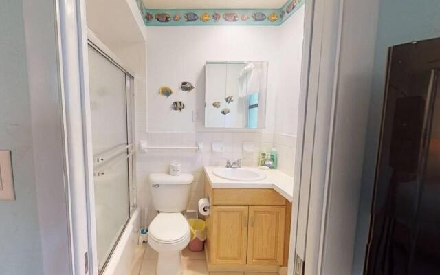 Jamaica Royale Beach Waves