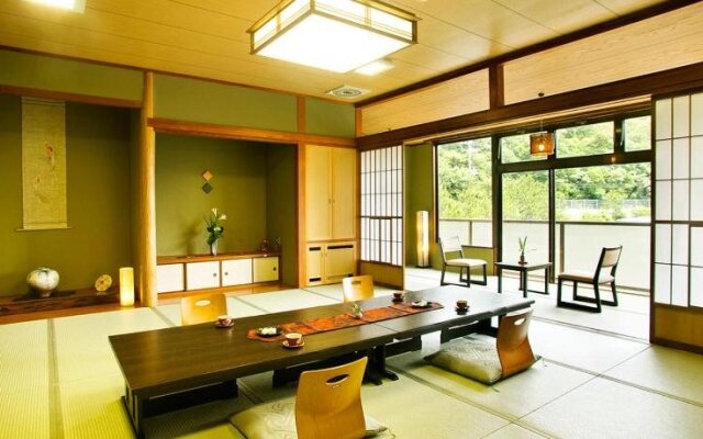 Hagi Komachi Ryokan
