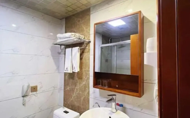 Nanxiong Zhuji Hotel